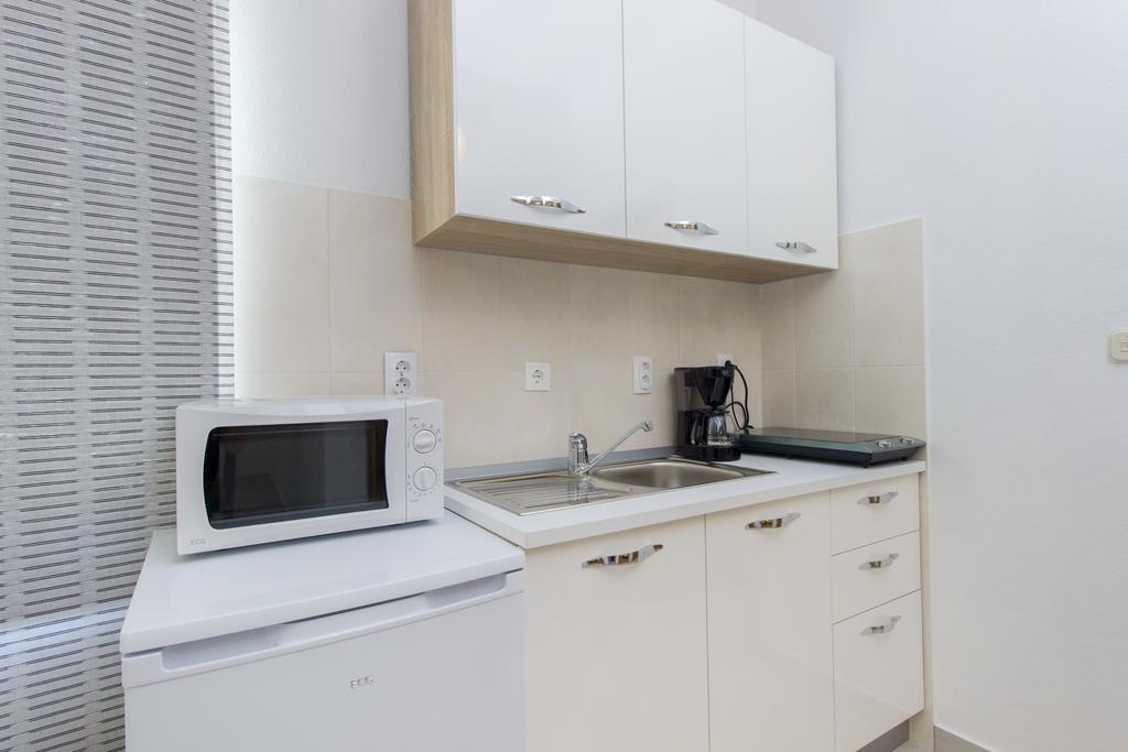 Apartments Zoran Пироваць Екстер'єр фото