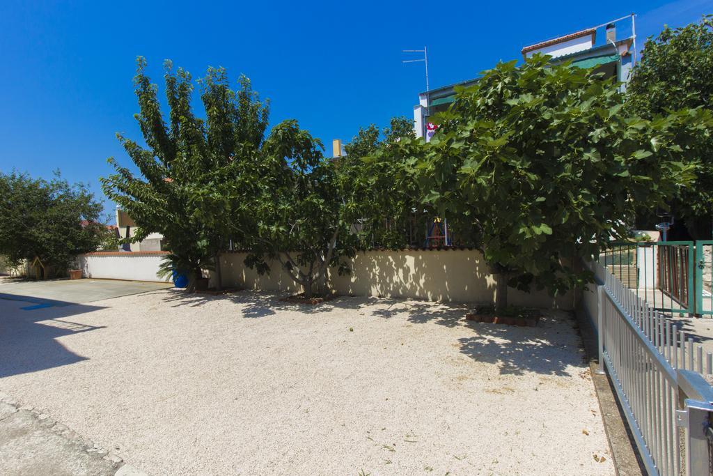 Apartments Zoran Пироваць Екстер'єр фото