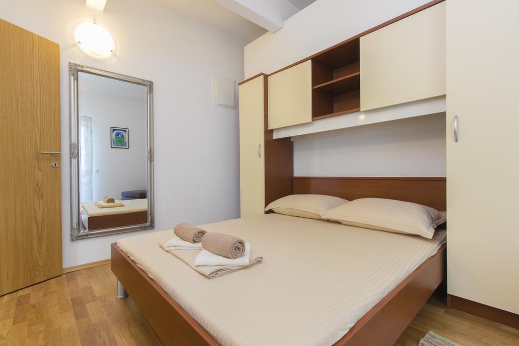 Apartments Zoran Пироваць Екстер'єр фото