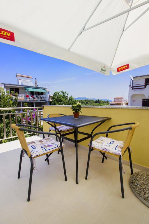 Apartments Zoran Пироваць Екстер'єр фото