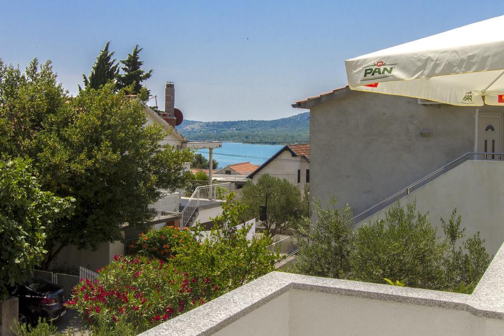 Apartments Zoran Пироваць Екстер'єр фото