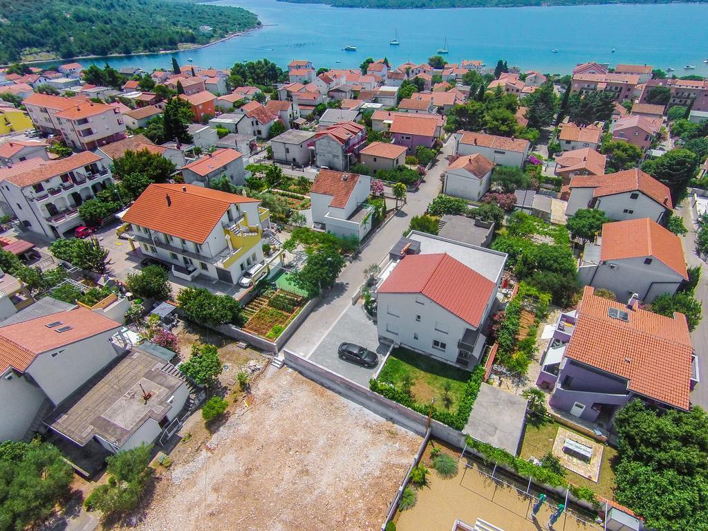 Apartments Zoran Пироваць Екстер'єр фото
